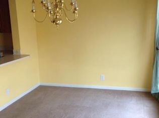 5001 Middlesex Dr, Coldstream, KY 40245