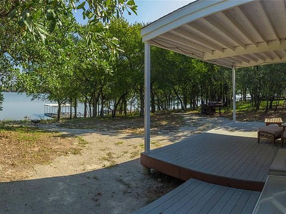 2nd image of 10021 Cliff Dr