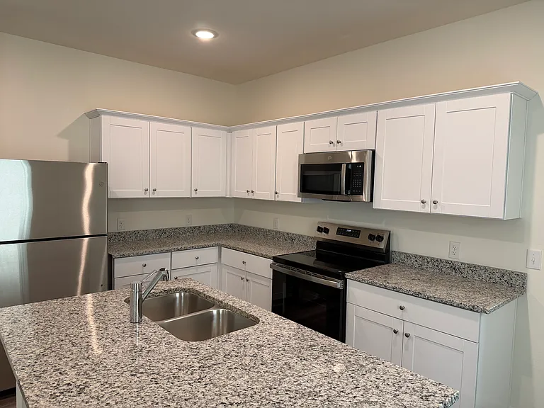 609 Merced River Ln — Photo 8