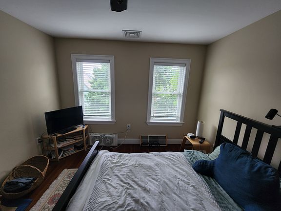 4th image of 12 Moultrie St #2