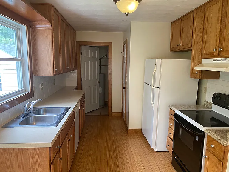 4309 Dutch St — Photo 12