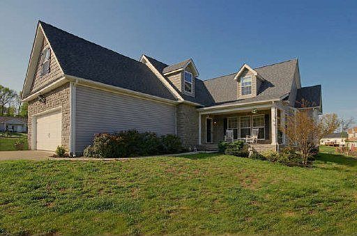 1st image of 400 Stonebrook Ln