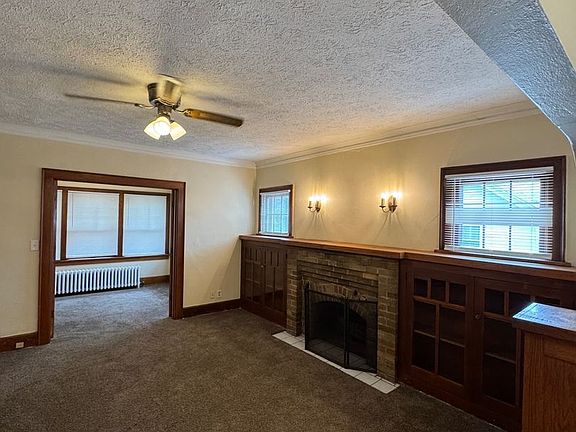 3rd image of 1132 Crosby St #1130-2W
