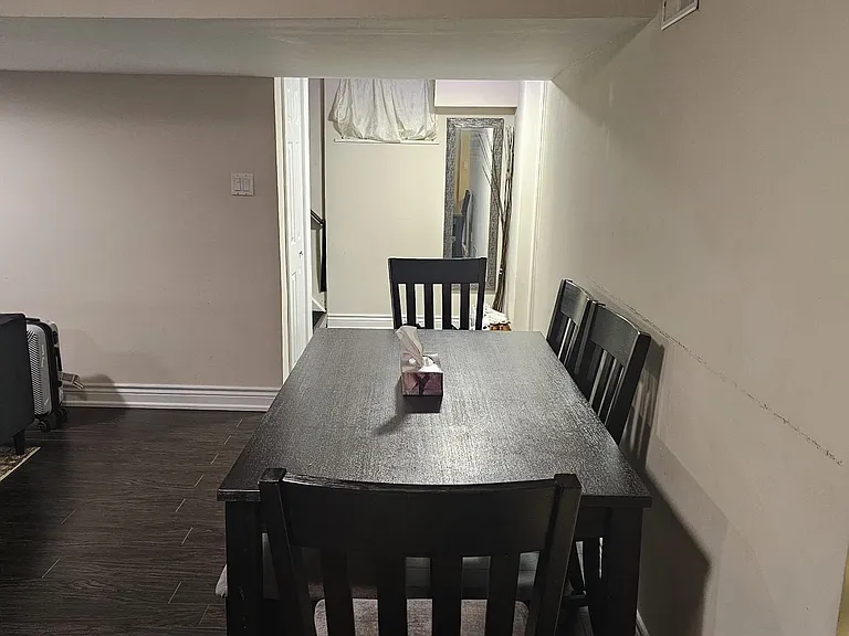 61 Farmbrook Rd #BASEMENT — Photo 4
