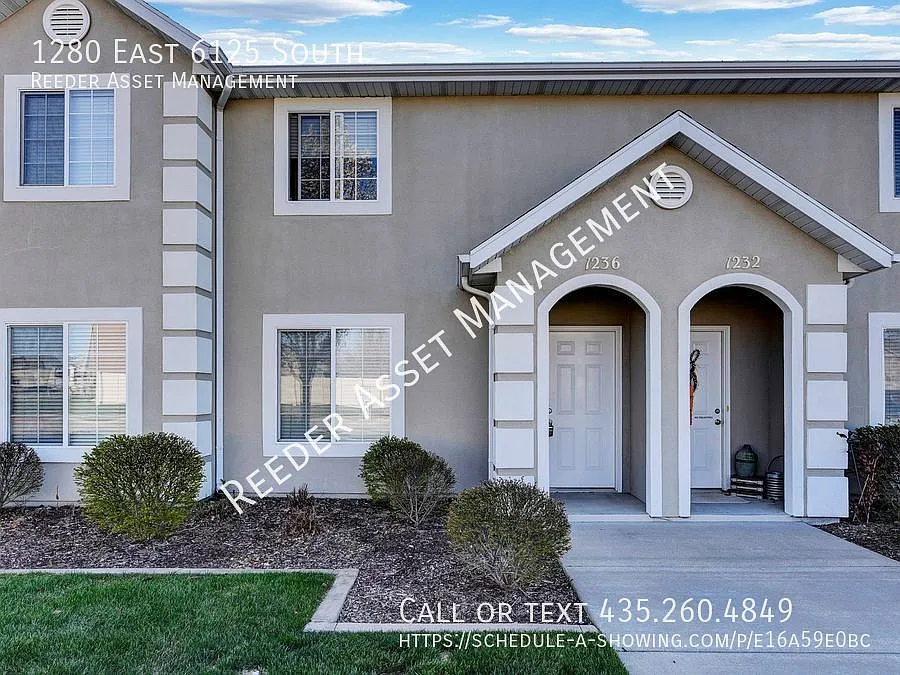 2 Bed Towhome In South Ogden — Photo 1