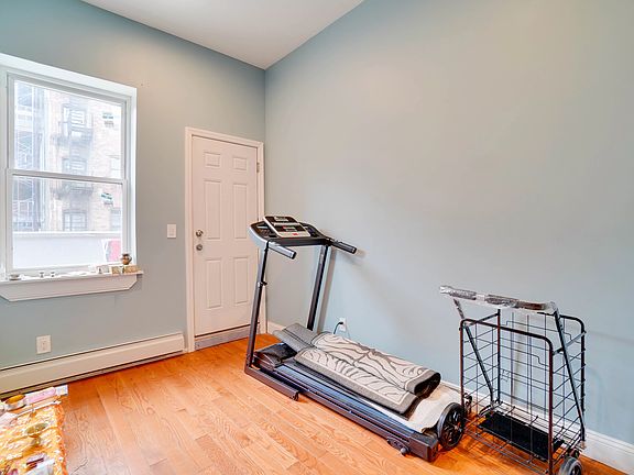 4th image of 508 W 169th St