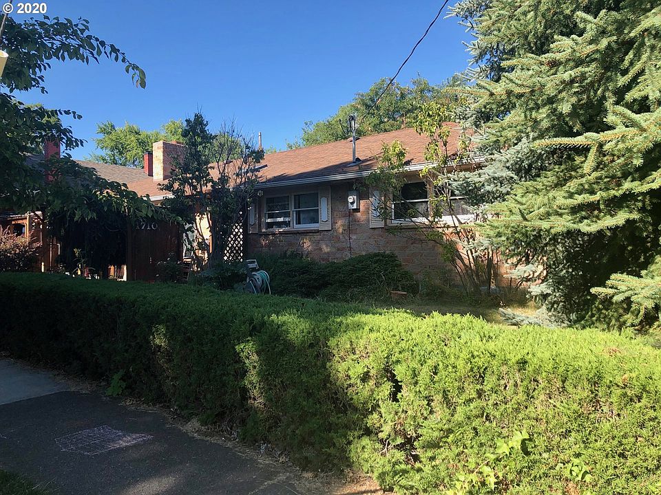 2nd image of 1710 1st St