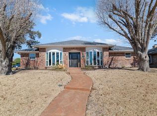 1911 Camden Way, Carrollton, TX 75007
