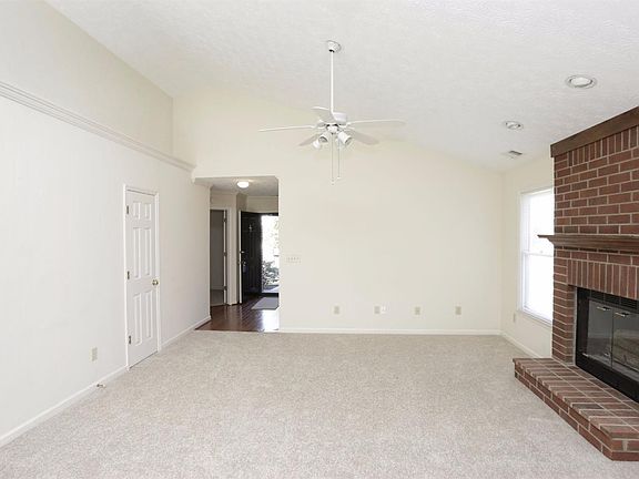 4th image of 1317 Red Stone Dr