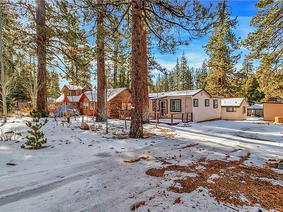 2nd image of 1098 Comanche Dr