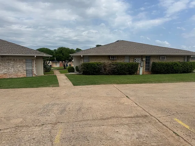 1 bed, 600 sqft, $775 — Photo 2