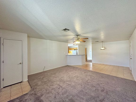 3rd image of 2604 Alma Dr #B