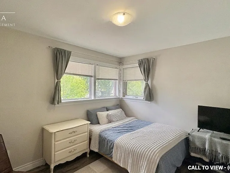 2 Oswald Ave #3 — Photo 4