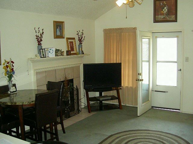 2nd image of 6407 Redding Ct