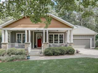 312 Fennel Dun Cir, Candler, NC 28715