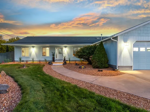 1924 NW Nickernut Ave, Redmond, OR 97756