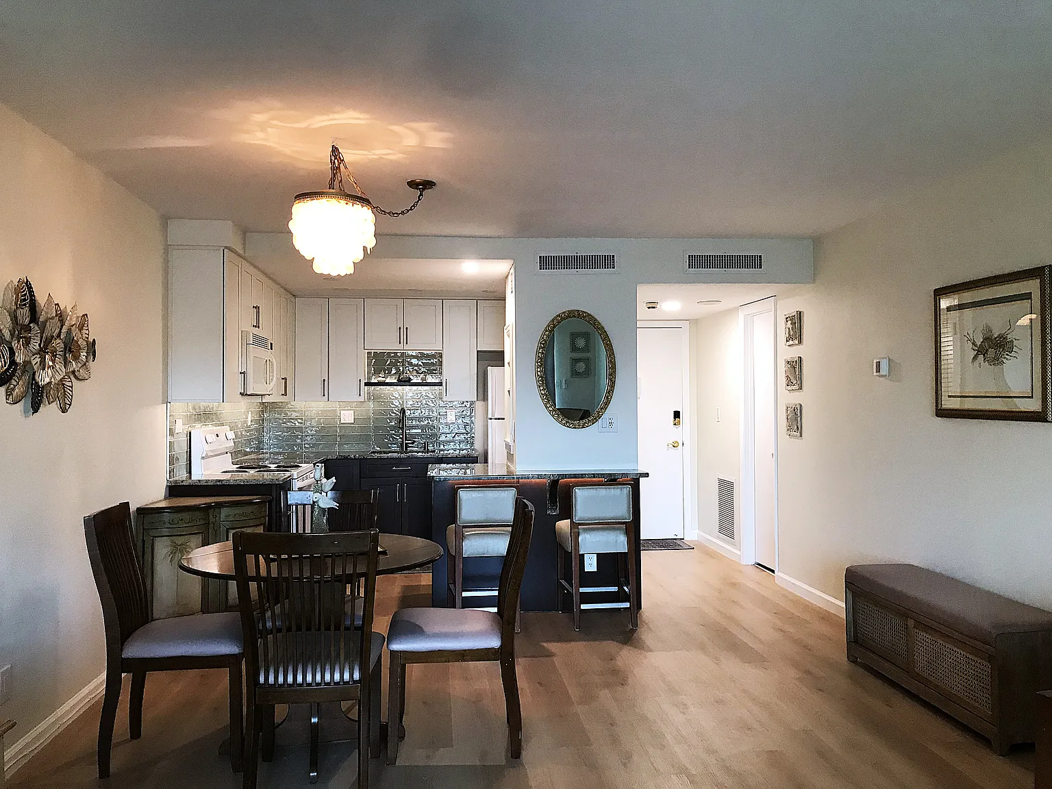 420 64th Ave — Photo 3