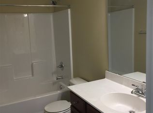 98 Essex Dr, Clinton, SC 29325