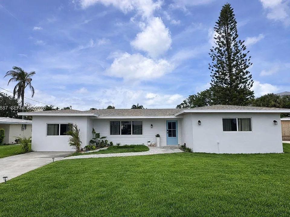 1240 Binney Dr