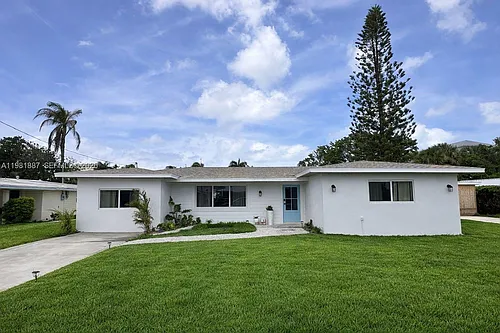 1240 Binney Dr Photo 1