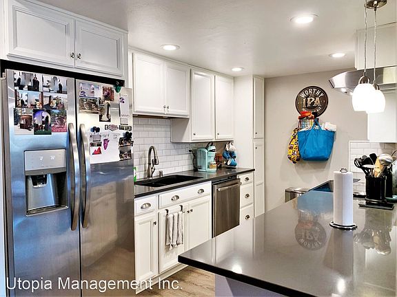 4th image of 219 Woodland Pkwy Unit 153
