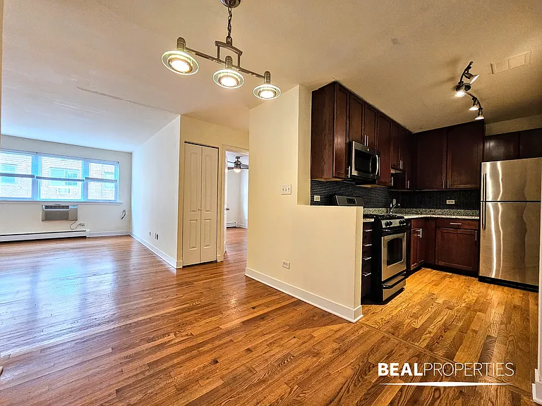 625 W Wrightwood — Photo 27