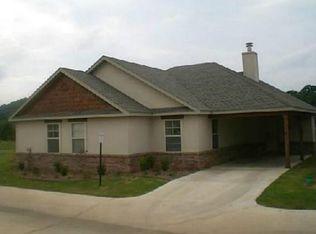 4098 N Rolling Meadows Dr, Fayetteville, AR 72703