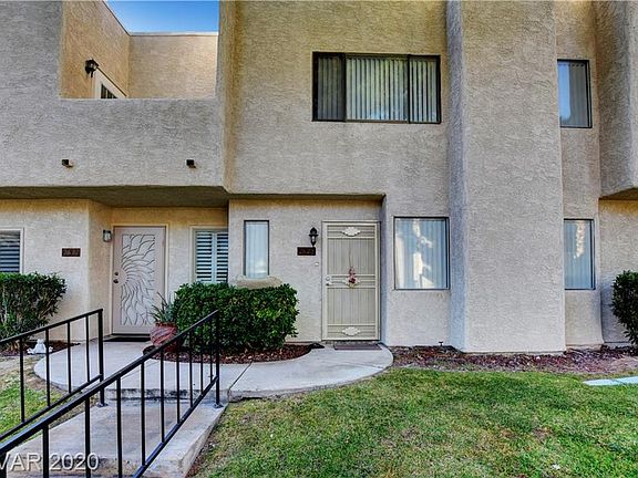 2nd image of 2628 Matogroso Ln