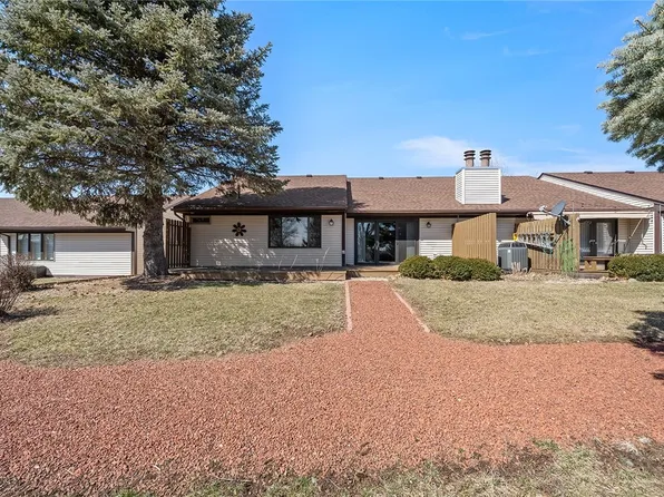 5044 Karen Dr #312, Panora, IA 50216