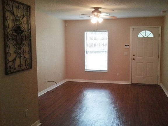 2nd image of 9261 N Travis Dr