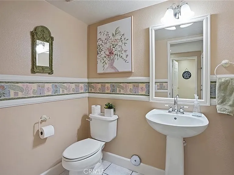 Appaloosa St — Photo 17