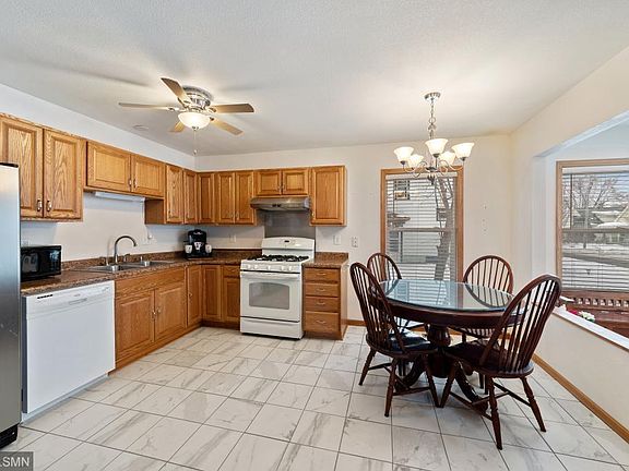 5th image of 4226 Nokomis Ave