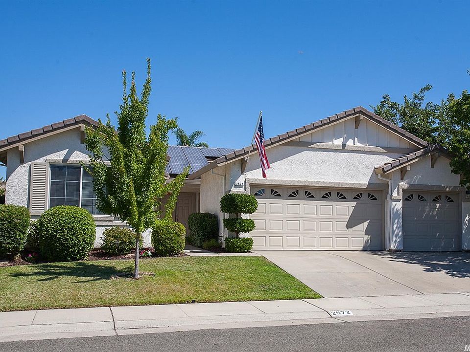 1st image of 2572 Avocet Way