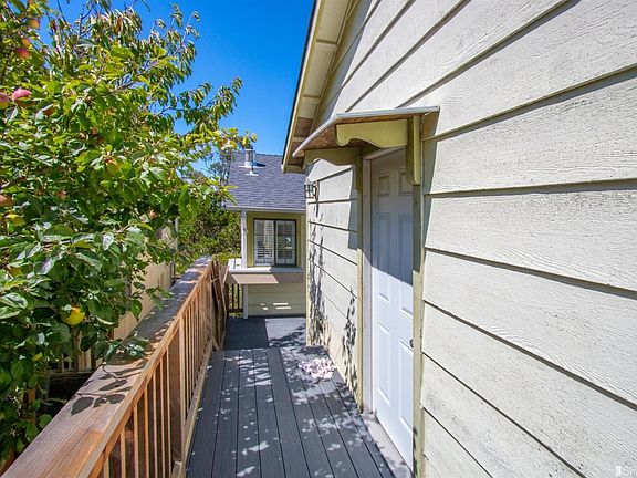 3rd image of 504 Southhill Blvd