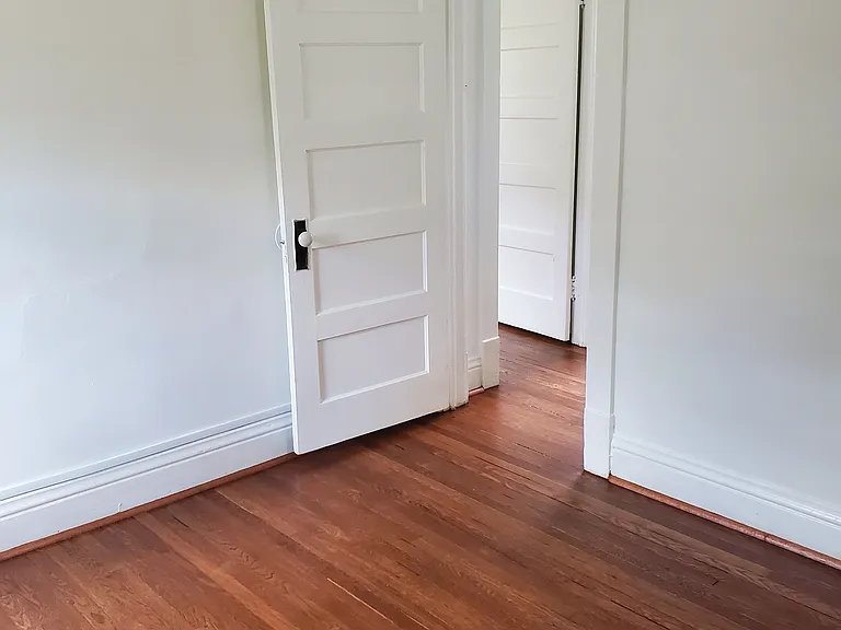 6113 Arbor St — Photo 3
