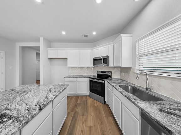 4th image of 2029 Zabcikville Dr