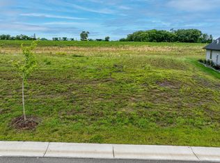 2022 Saba Blvd, Mankato, MN 56001