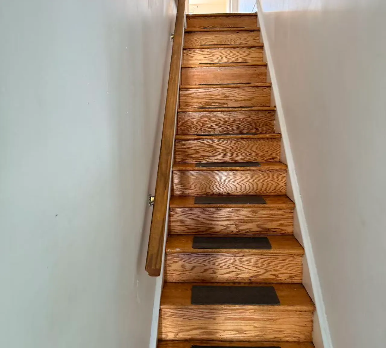 1 bed, 700 sqft, $1,000 — Photo 2