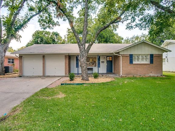 2nd image of 6105 Walraven Cir