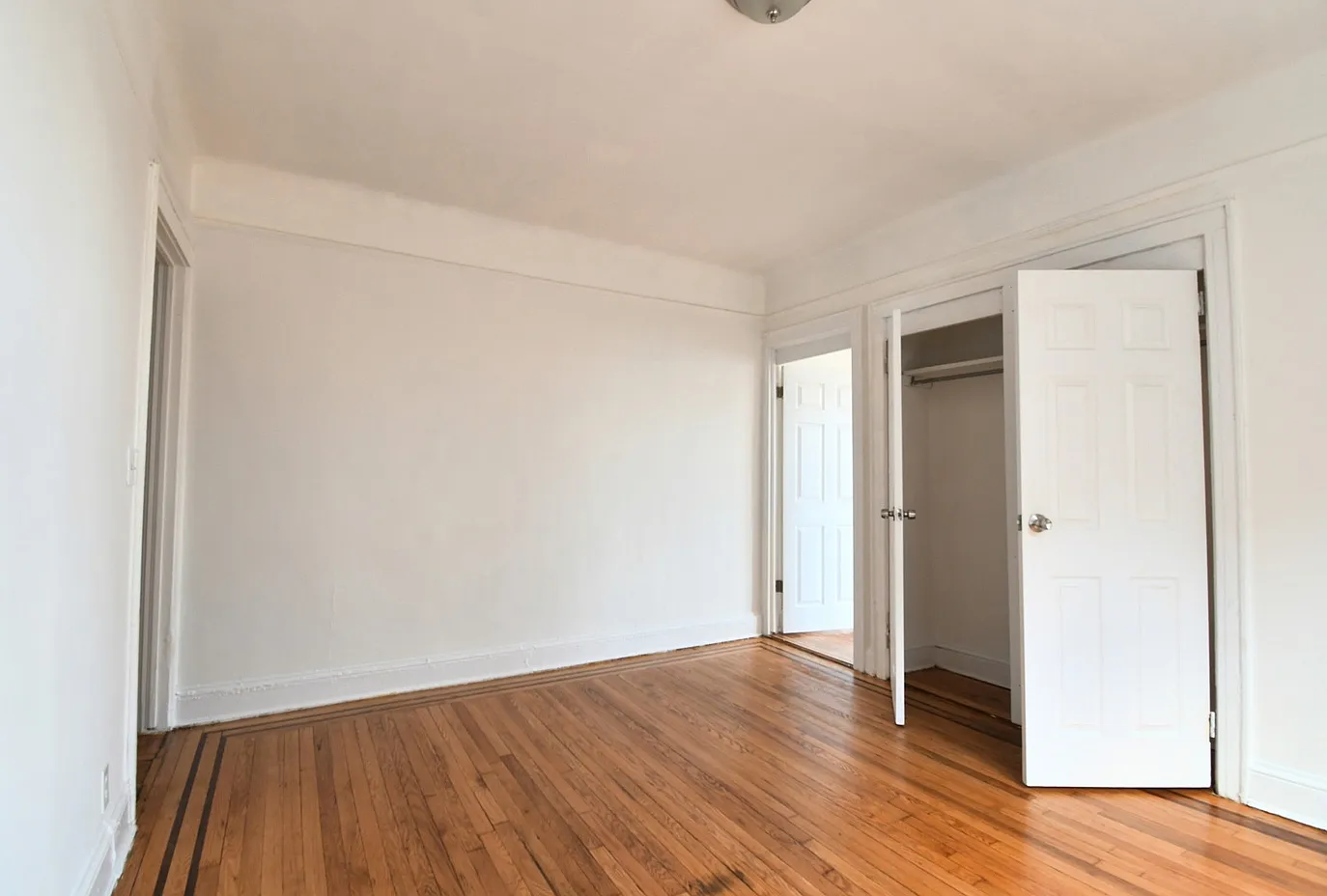 1 bed, 600 sqft, $1,698 — Photo 1