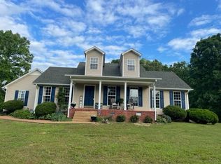 24 Railroad Bed Pike, Summertown, TN 38483