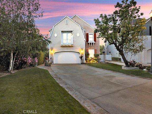 3rd image of 23811 Bayview Ct