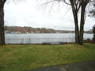 22 E Scenic View Dr, Johnston, RI 02919