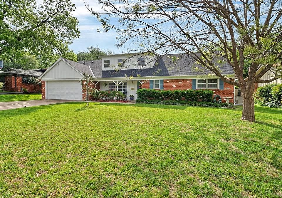 1st image of 6029 Trail Lake Dr
