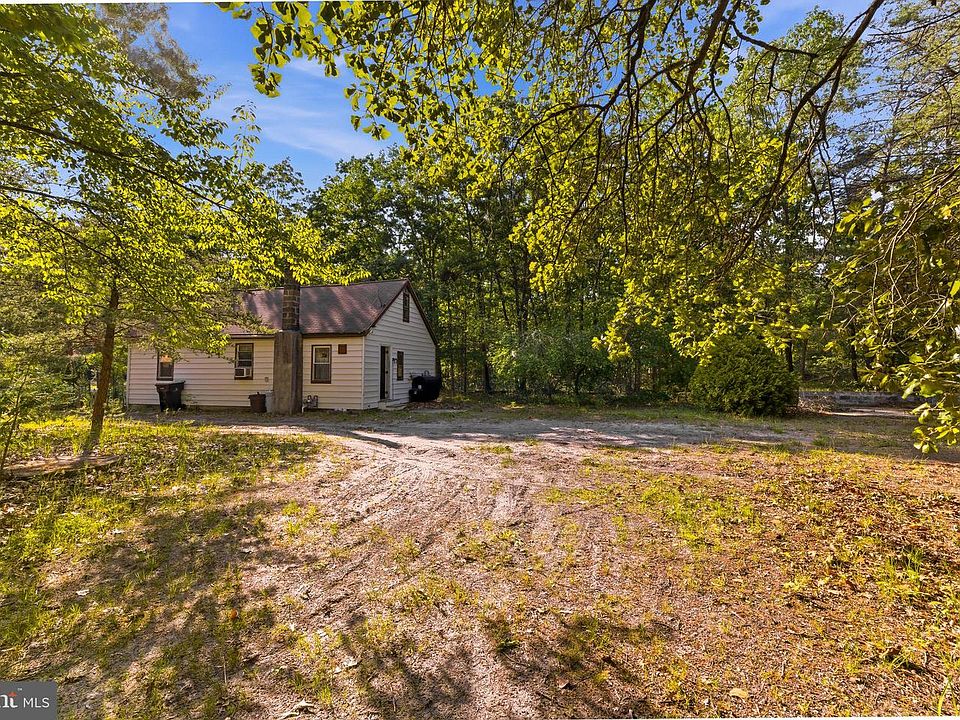 1st image of 988 New Brooklyn Rd