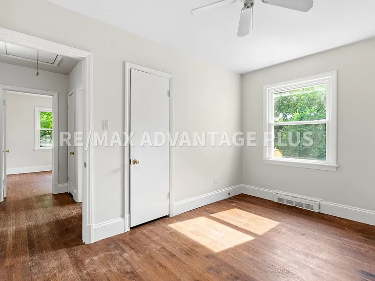 1552 Cumberland Rd — Photo 18