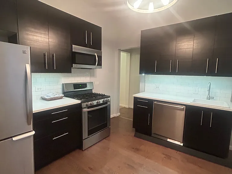 3819 S Wabash Ave #1 — Photo 3
