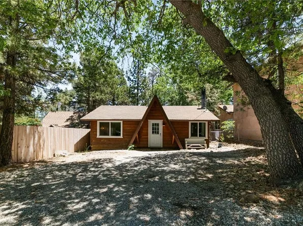 737 Sunset Ln, Sugarloaf, CA 92386