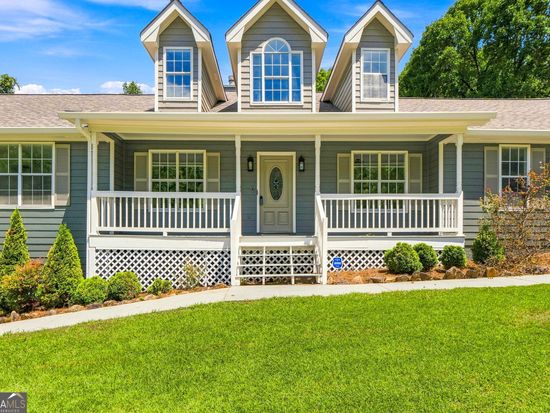 320 McKenzie Dr, Stockbridge, GA 30281