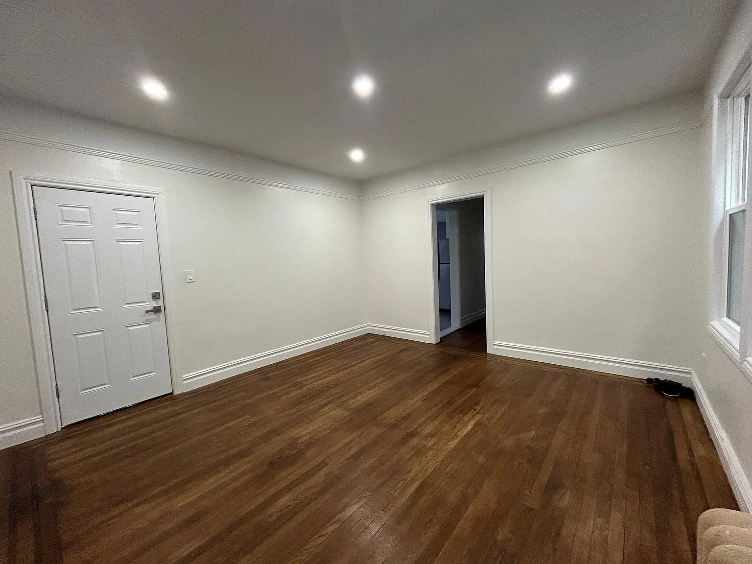 58 Oxford Pl — Photo 3